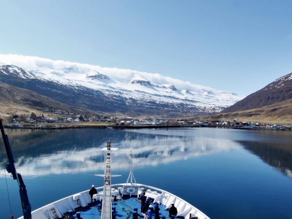 Iceland cruise, Circumnavigation